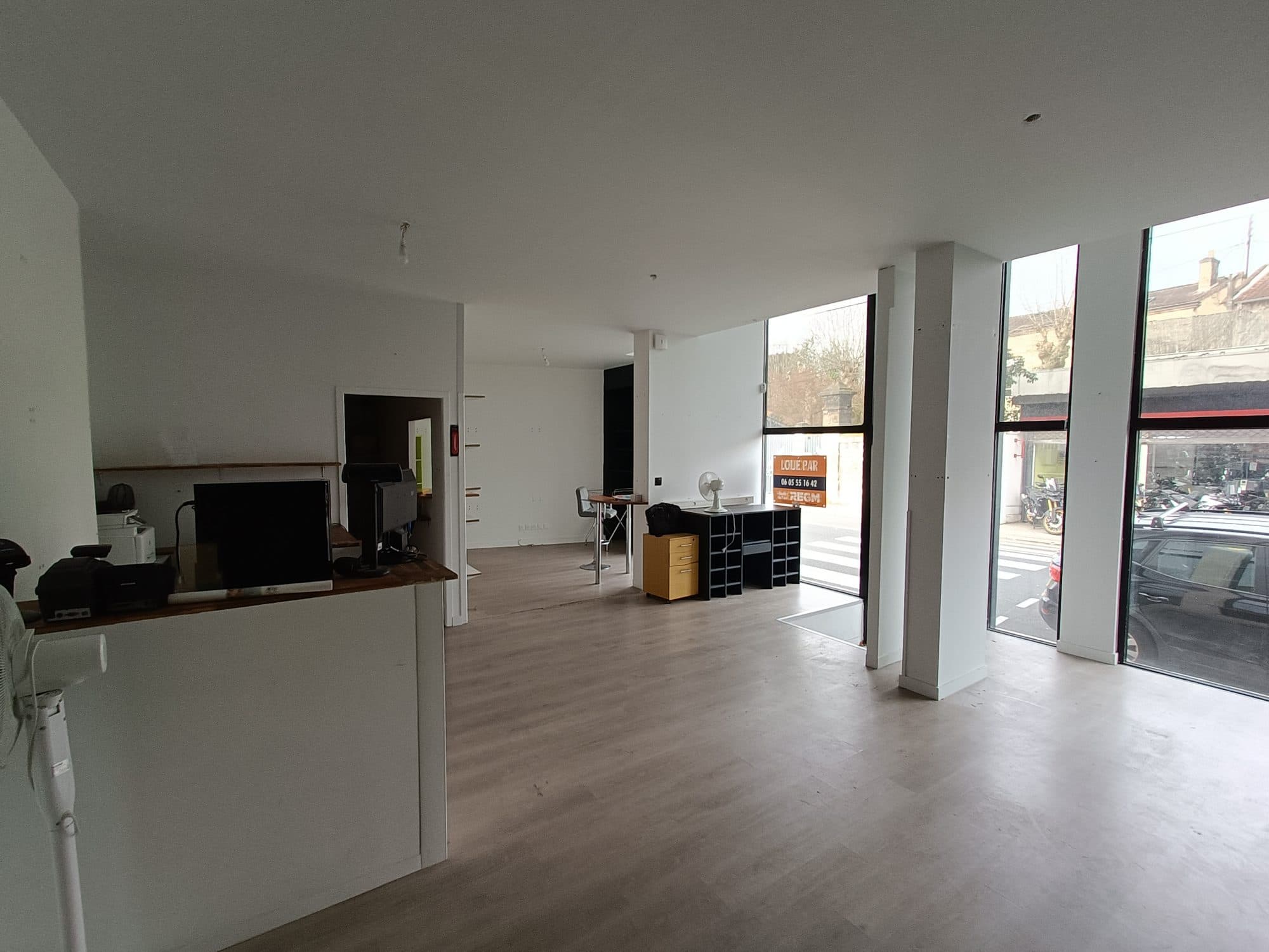LOCAL COMMERCIAL TALENCE BARRIERE DE PESSAC