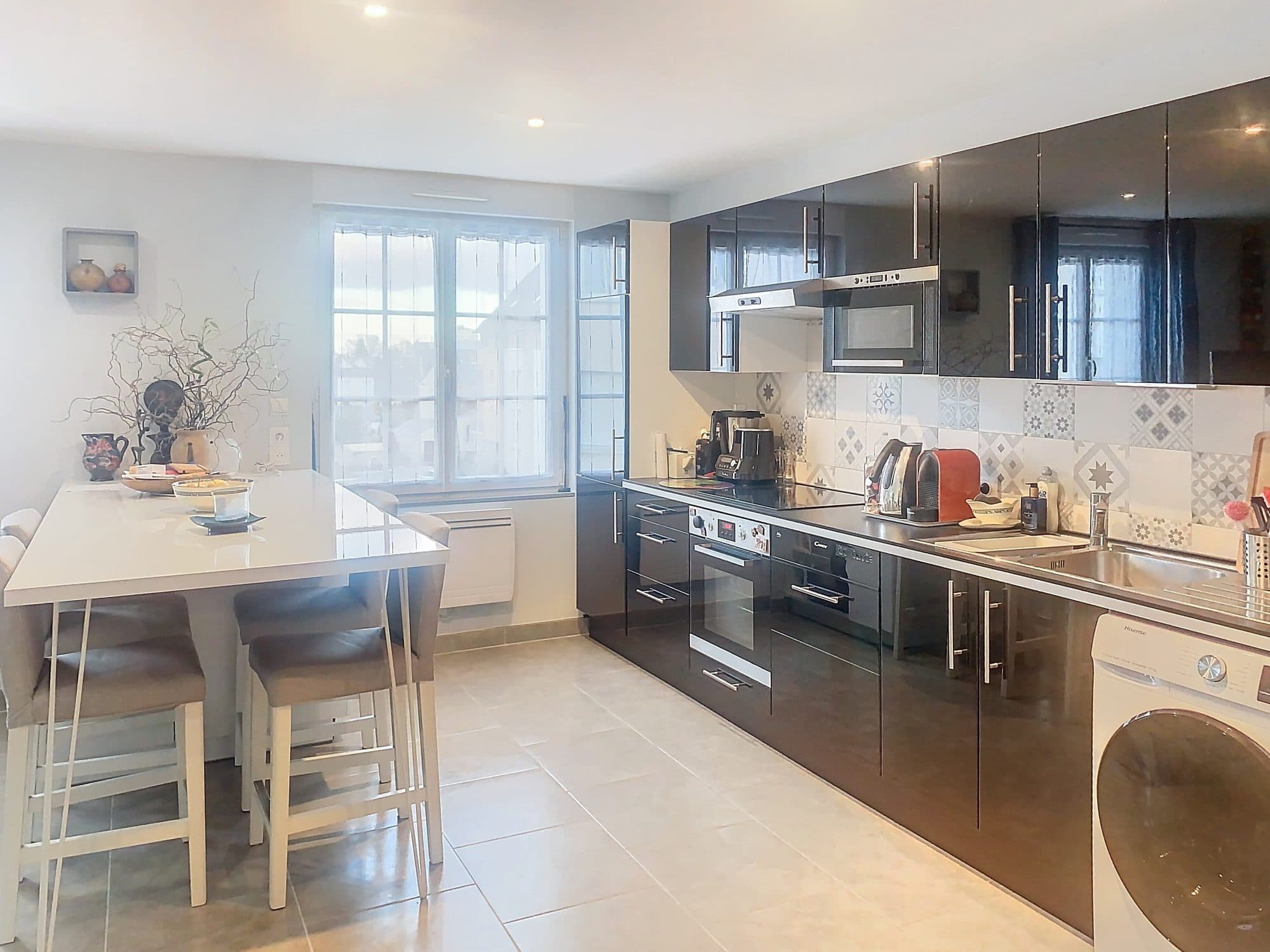APPARTEMENT EN EXCELLENT ETAT DANS PETITE COPROPRIETE — photo 3