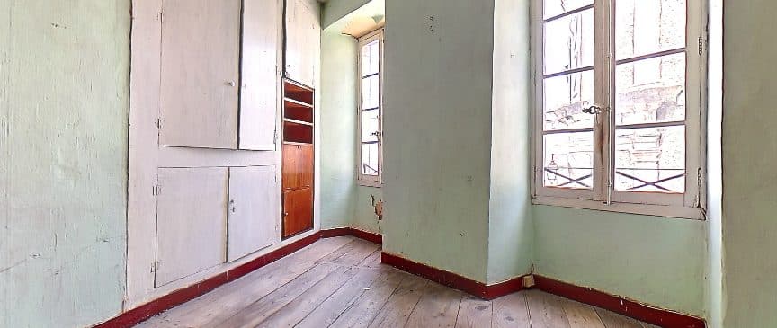 Appartement 137 m² à Oloron-Sainte-Marie — photo 2