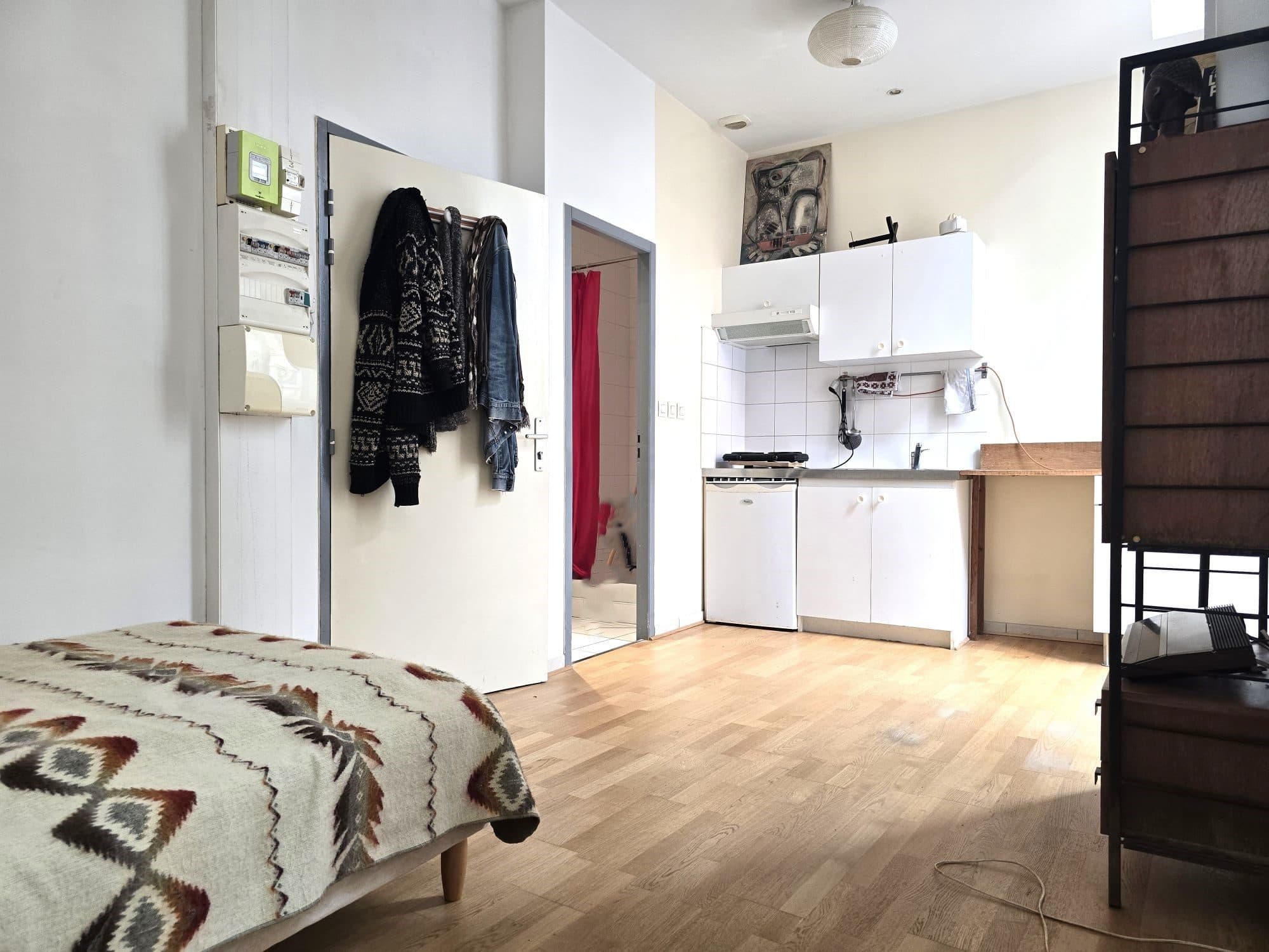T2 de 20m2 environ, coeur de ville Saint Sernin, au calme — photo 3