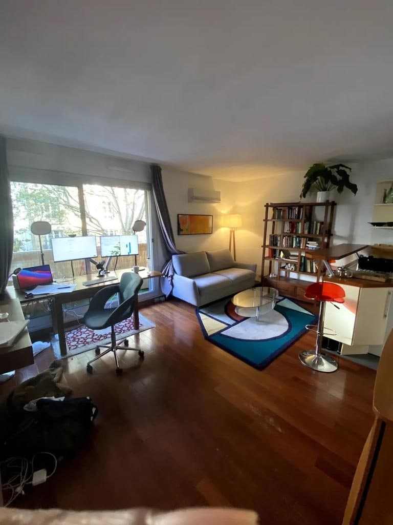 GRAND STUDIO AVEC BALCON