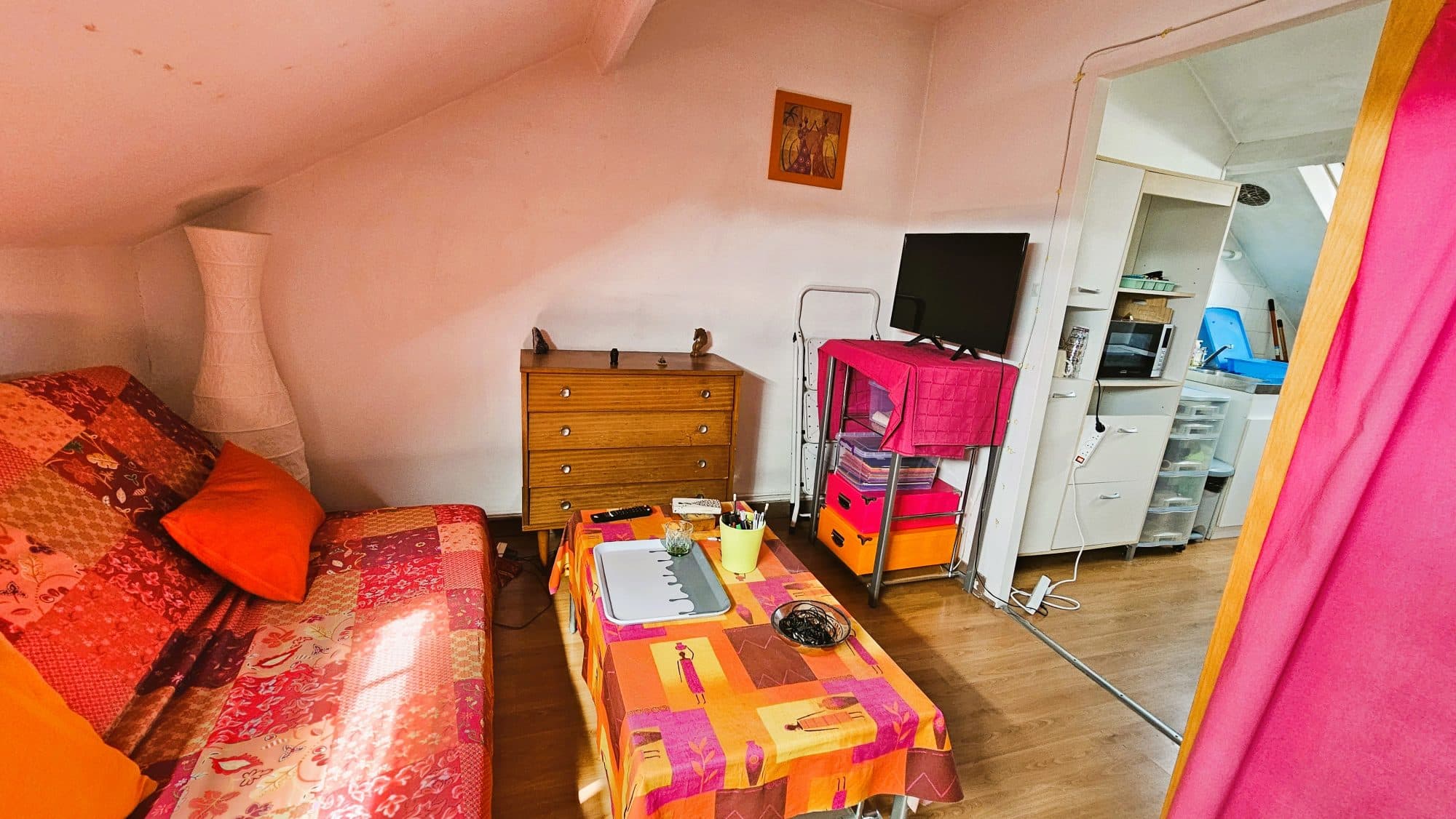 Charmant studio — photo 2