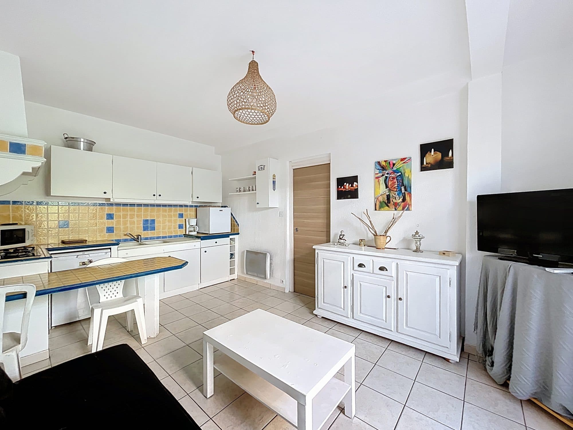 Appartement avec terrasse et place de parking — photo 3