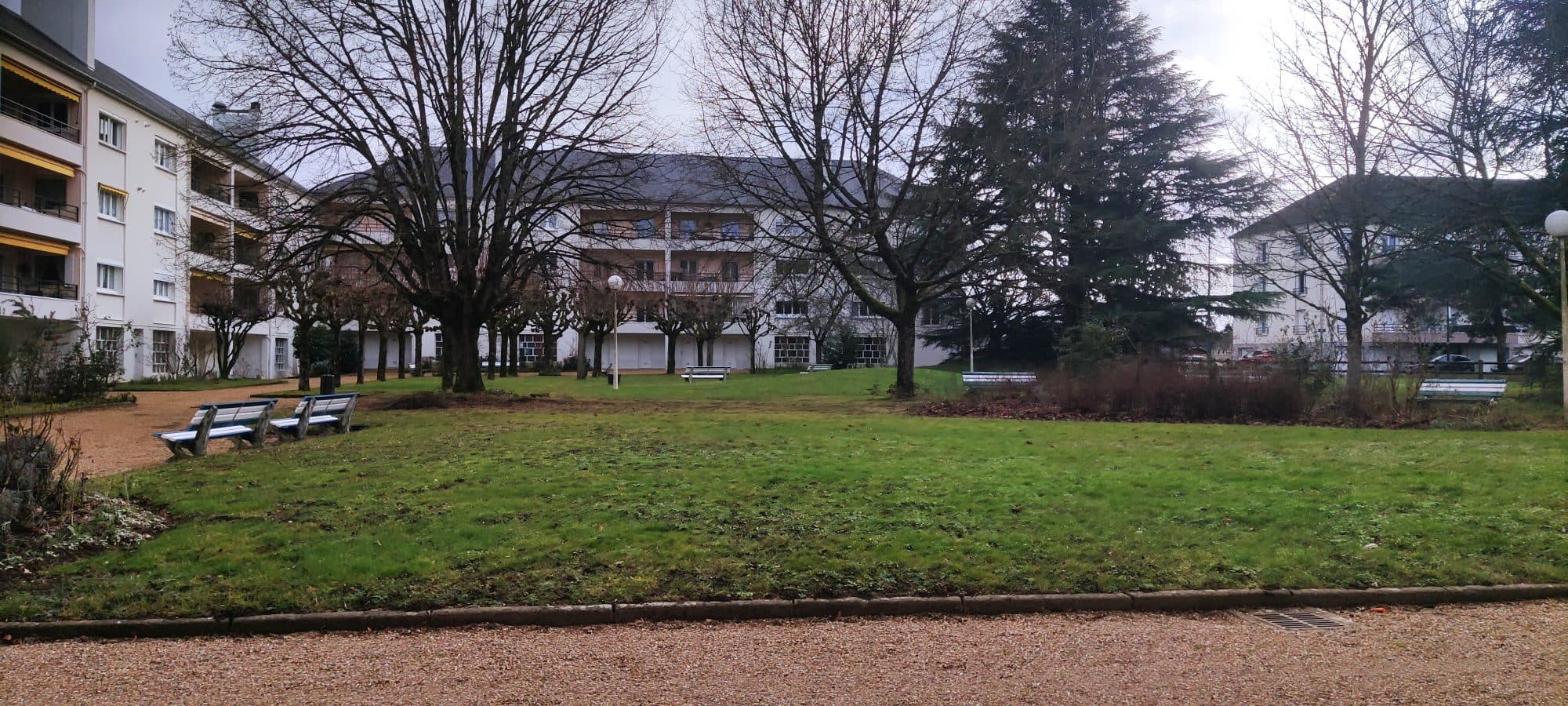 APPARTEMENT FAMILIAL AVEC FAIBLES CHARGES — photo 2
