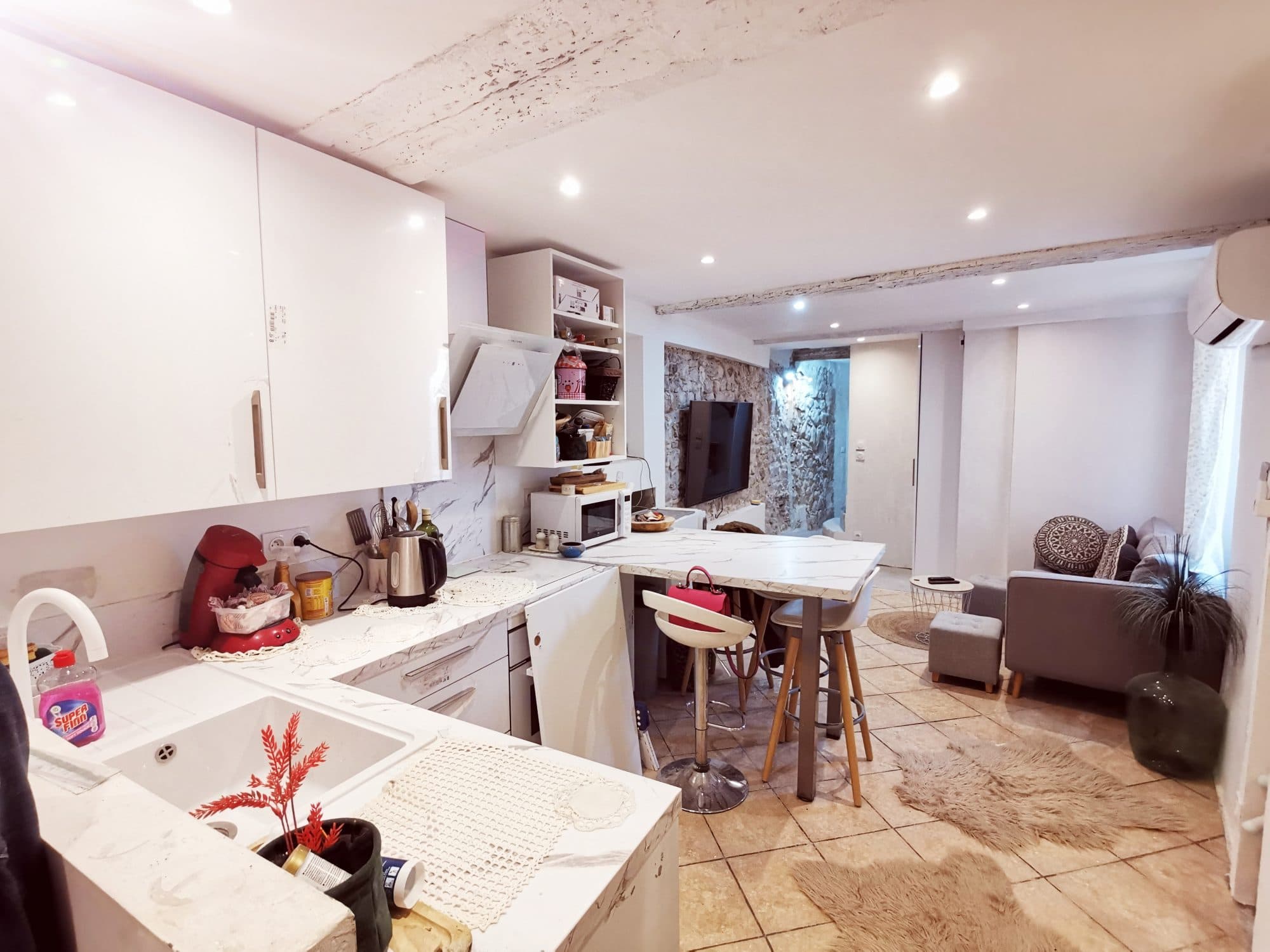 T4 dans une maison de village