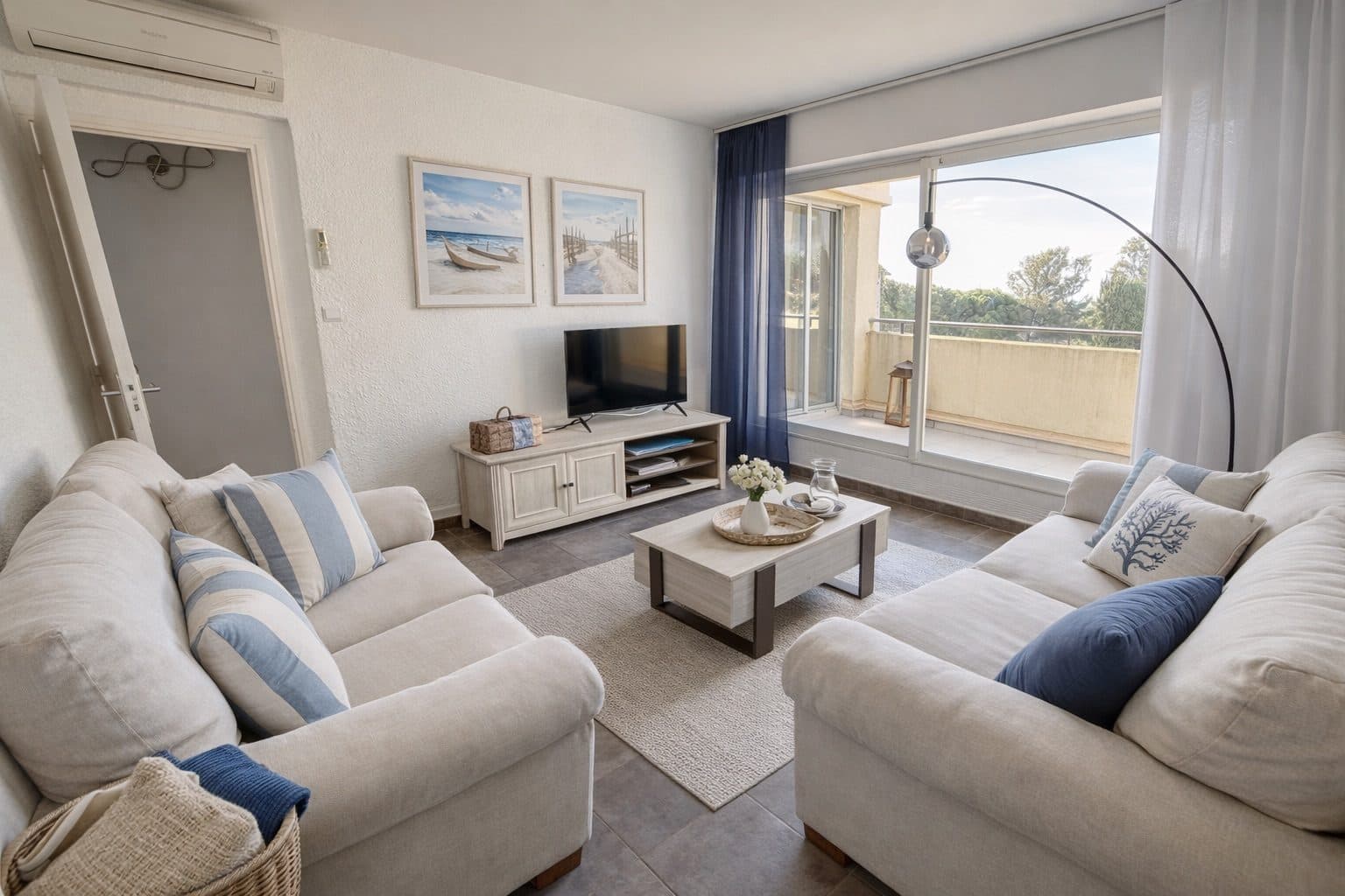 Triplex vue mer avec terrasses, piscine, tennis et garage – Exclusivité — photo 3