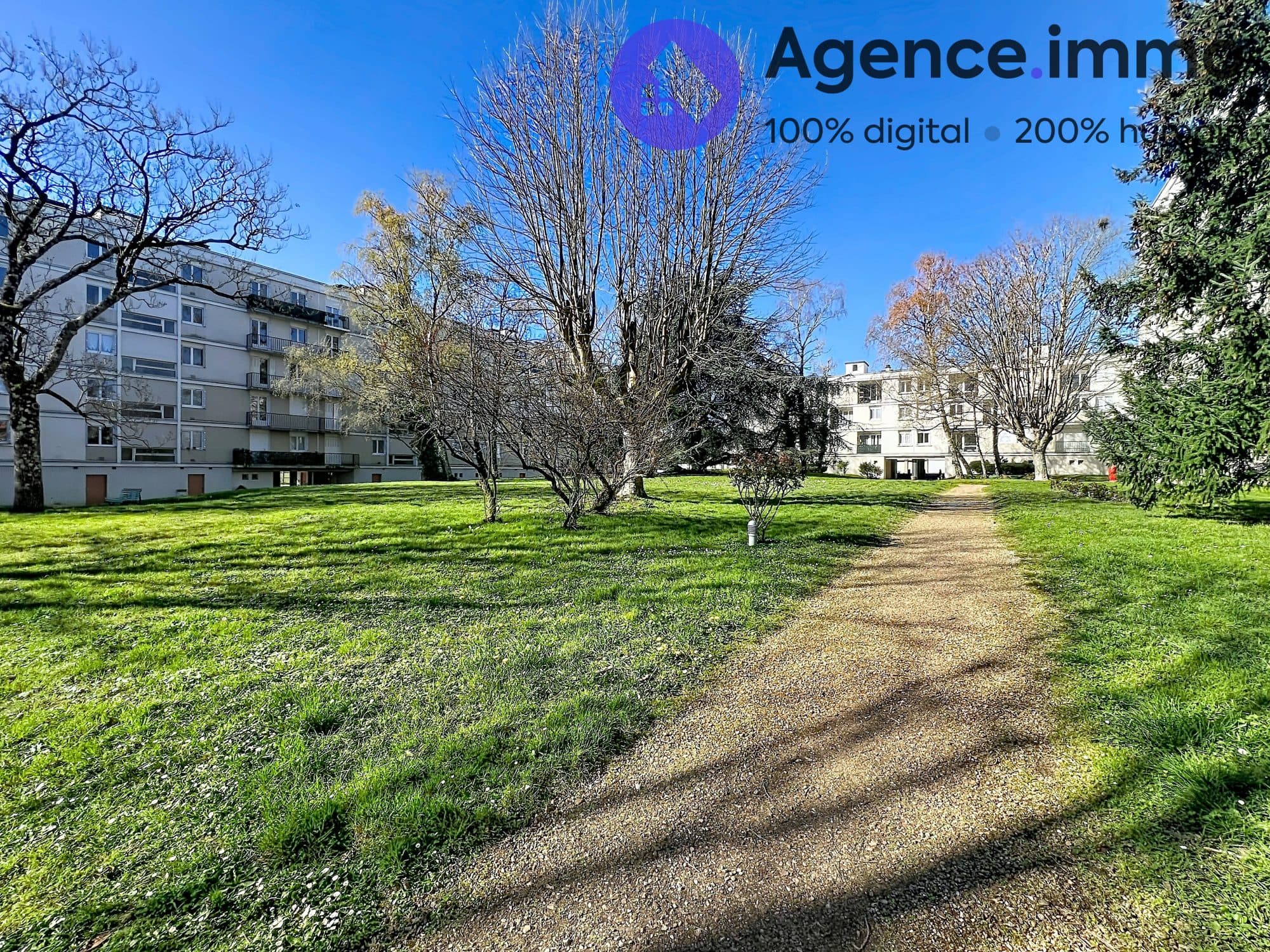 COUP DE CŒUR – T3 LUMINEUX ET RÉNOVÉ À TOURS-NORD | 62 m² | BALCON SUD | PARKING | CAVE — photo 2