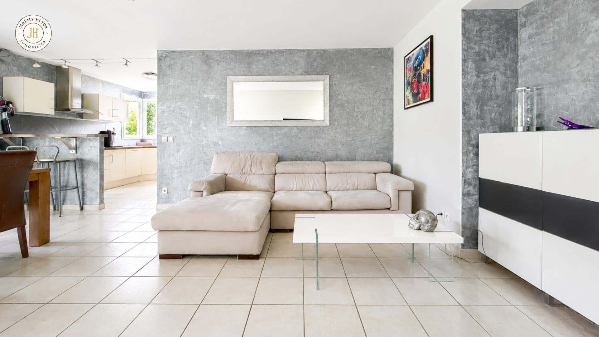 Nathan un T4 avec balcon couvert, 2 parking et cave à Hauts de Feuilly — photo 2