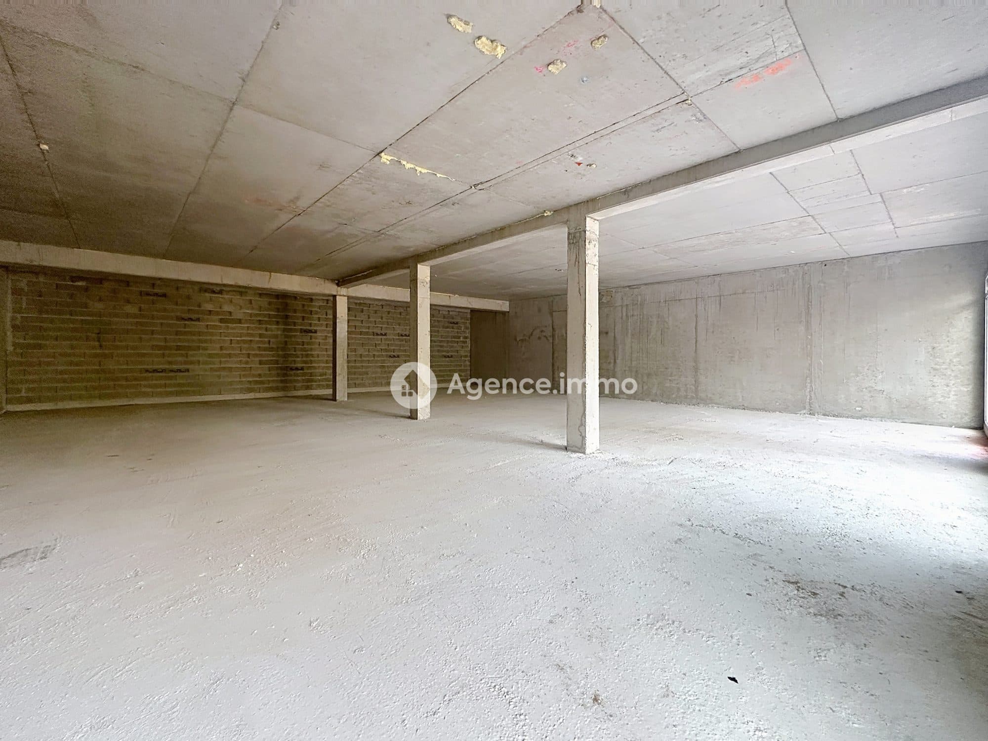 LOCAL COMMERCIAL — photo 2