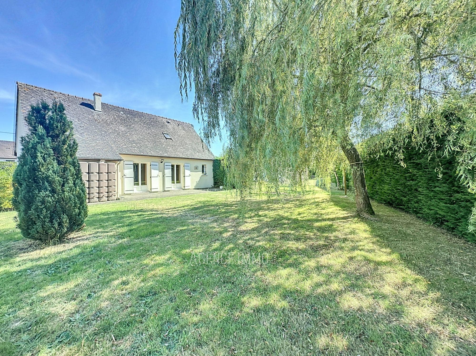 Maison 82 m² à Saint-Laurent-en-Gâtines — photo 2