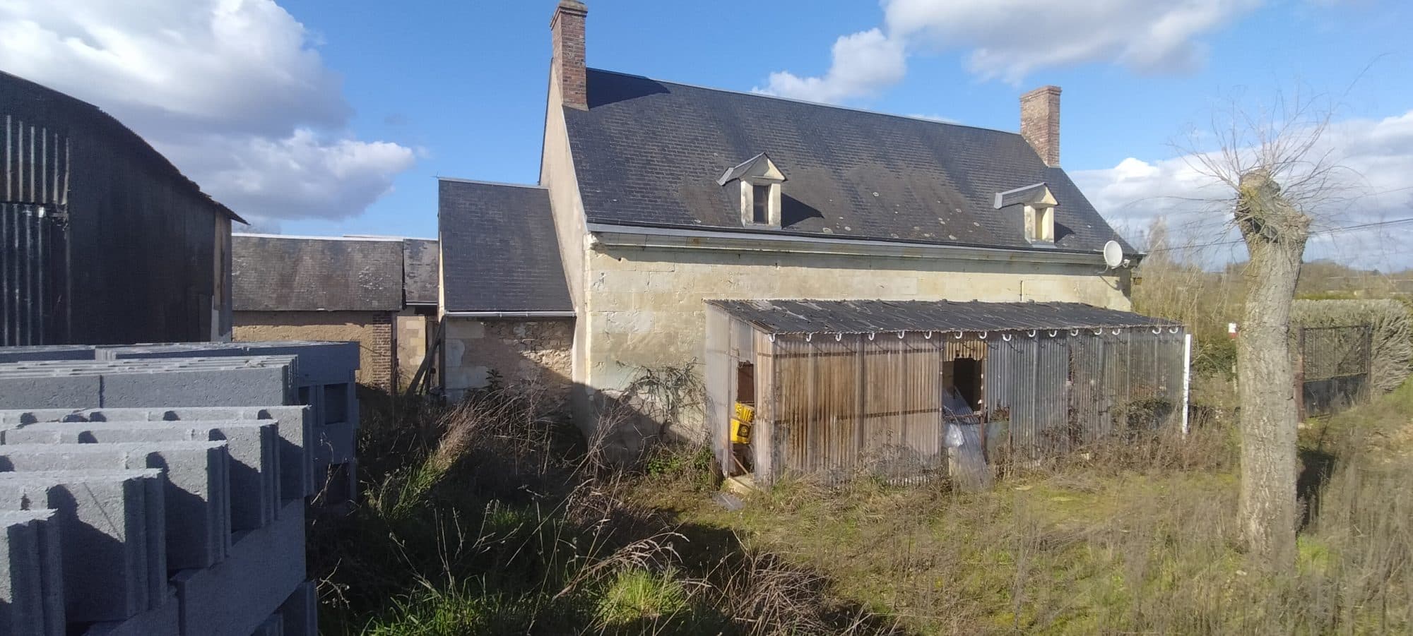 corpsde ferme avec dépendances — photo 2
