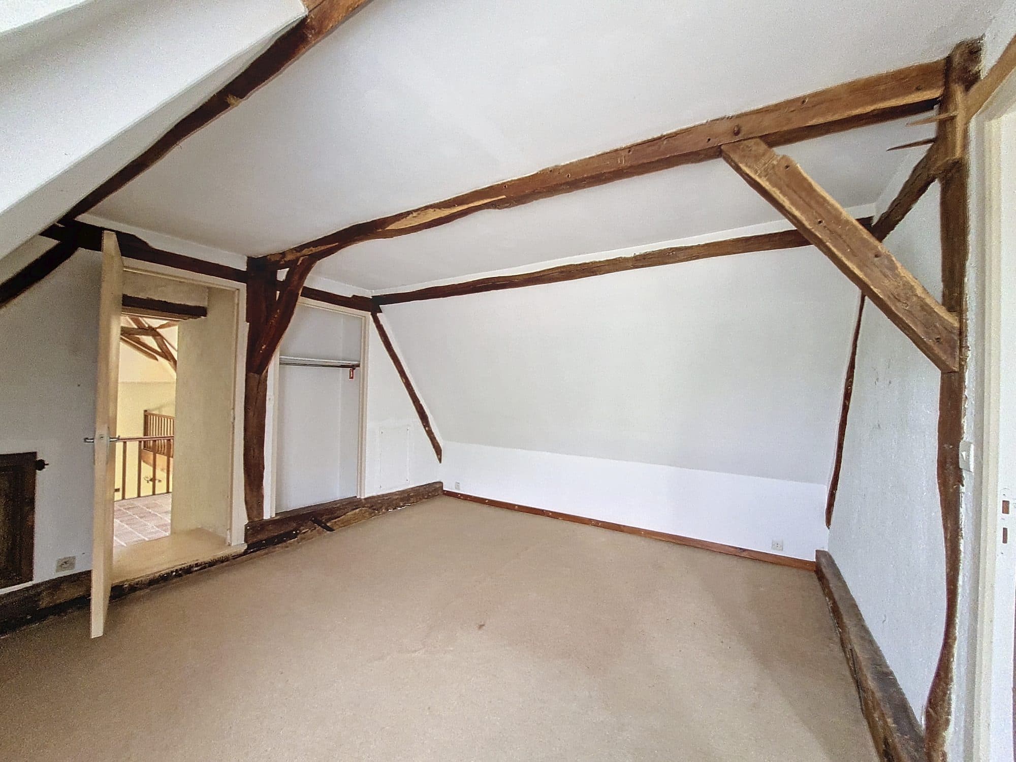 LONGERE 5 CHAMBRES — photo 3