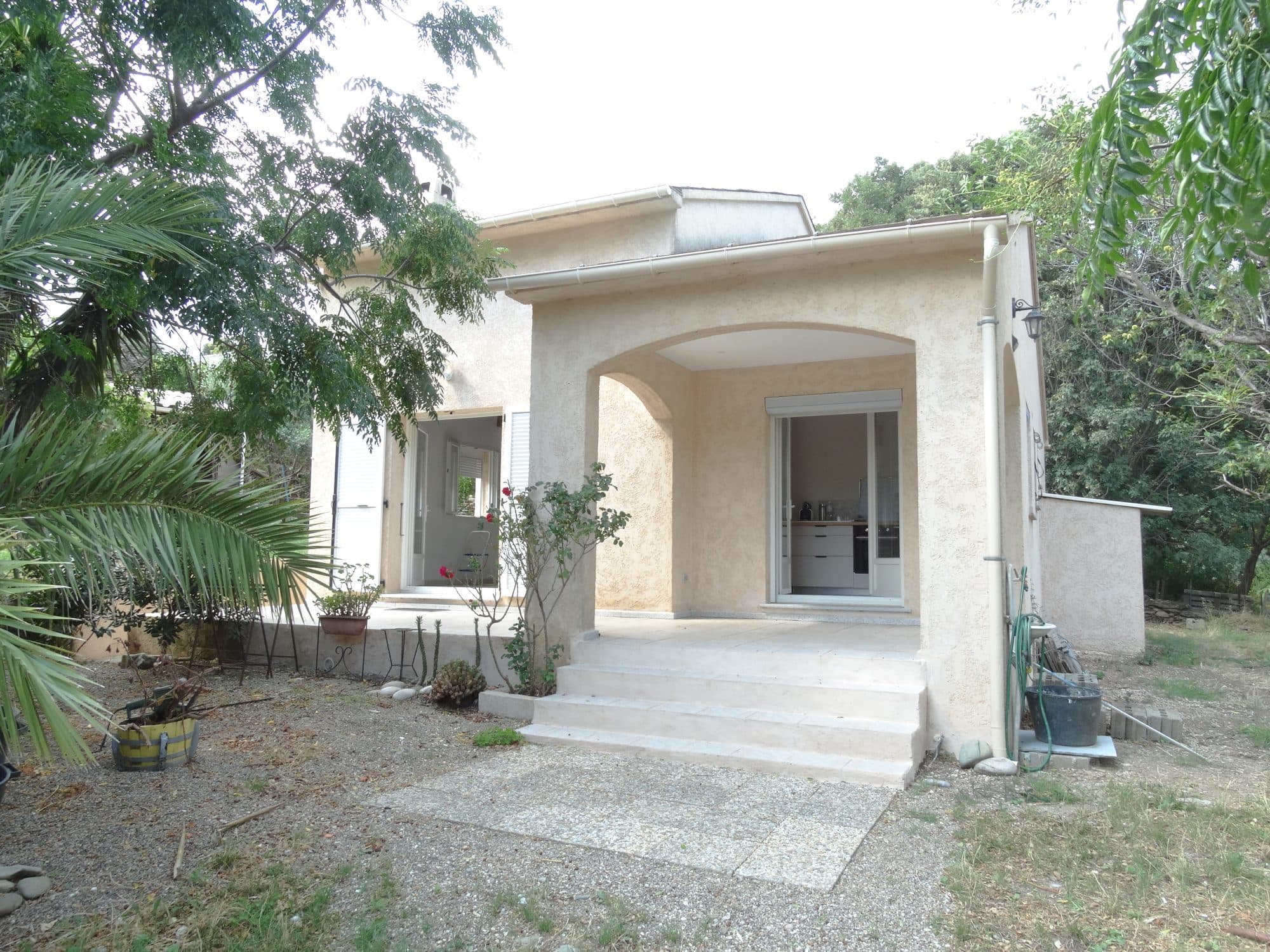 maison avec jardin et bergerie annexe à 15mn de Bastia