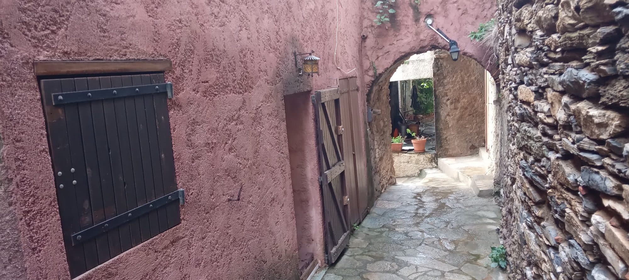 Maison, petit pieds à terre TOMINO — photo 2