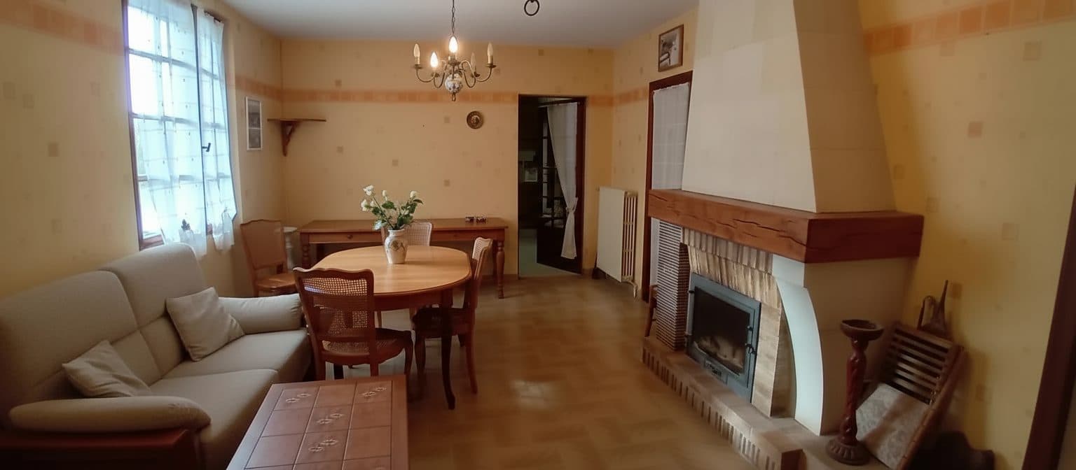 Maison ancienne avec fort potentiel, idéale pour un projet de rénovation. — photo 3