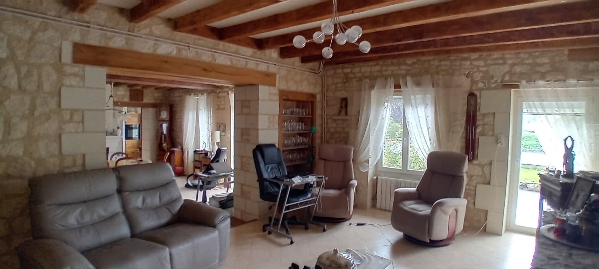 Maison traditionnelle 7 pièces avec jardin et dépendance — photo 2