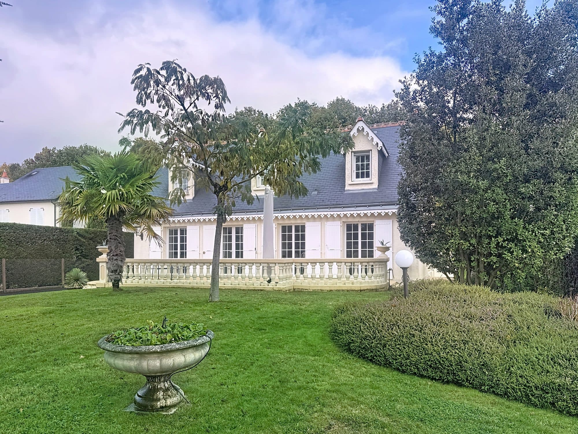 PAVILLON — photo 3