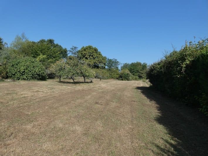 MAISON T7 DE 160 M2 SUR TERRAIN DE 5600 M2 — photo 3