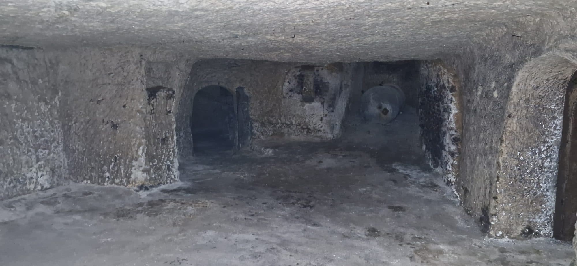 LOCAL DE STOCKAGE OU CAVE — photo 3