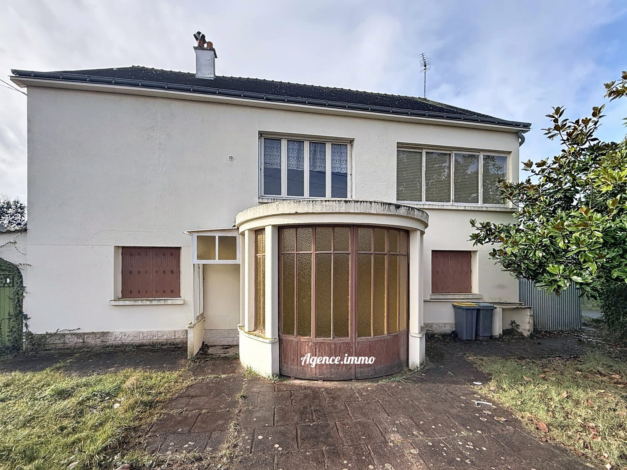 Maison 144 m² à Nazelles-Négron