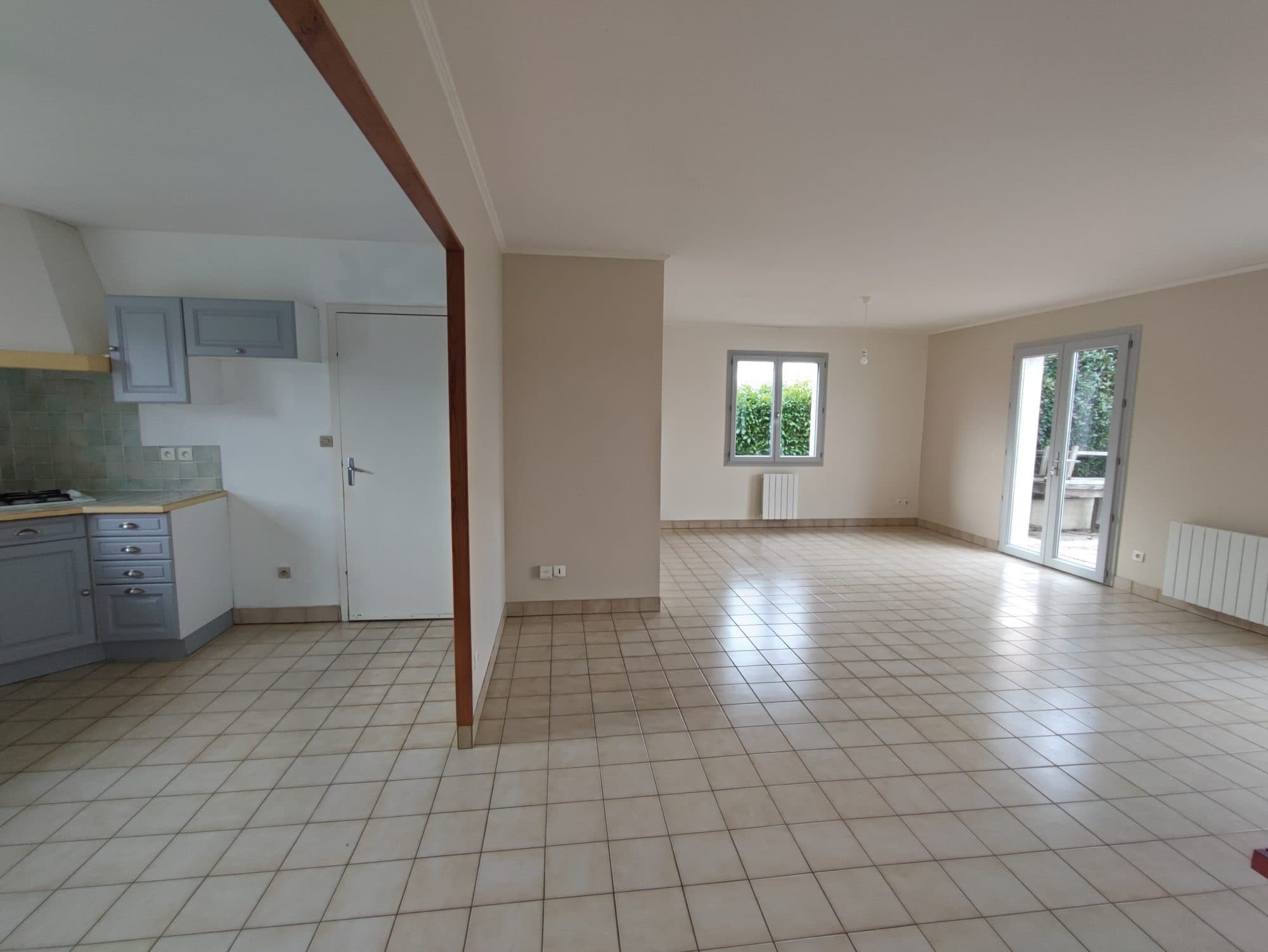 Maison 7 pièces - Calme, volumes et confort sur parcelle de 1025 m2 — photo 3