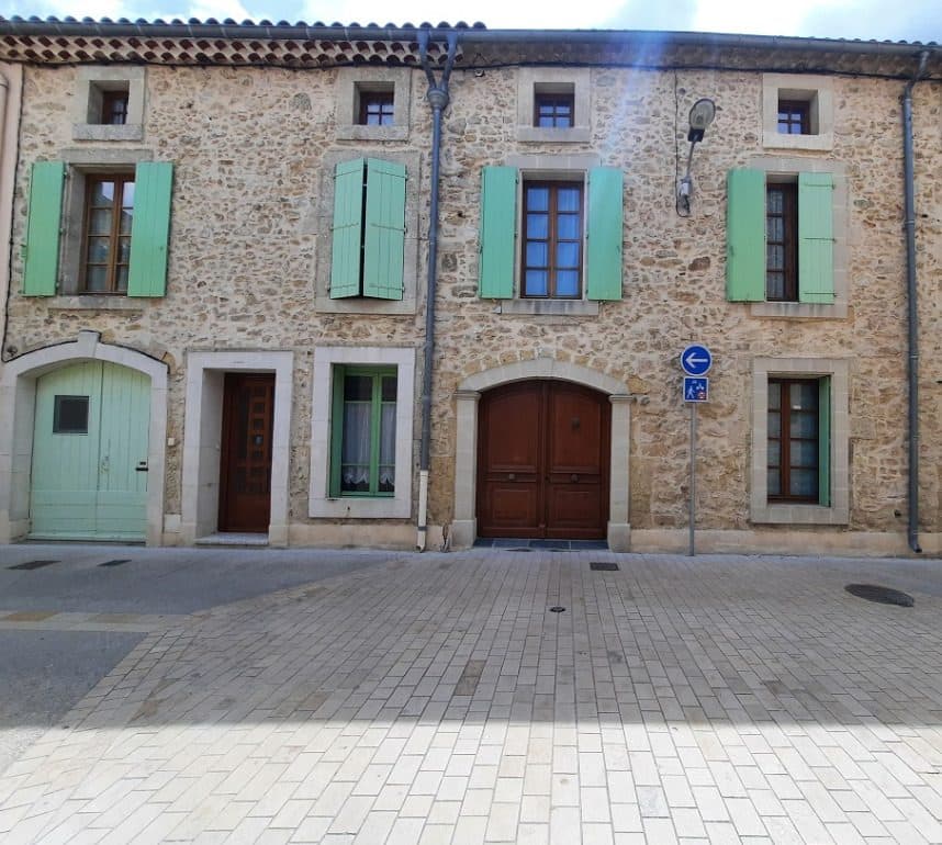 Demeure de prestige à Capestang : un bel équilibre entre patrimoine et vision moderne — photo 2