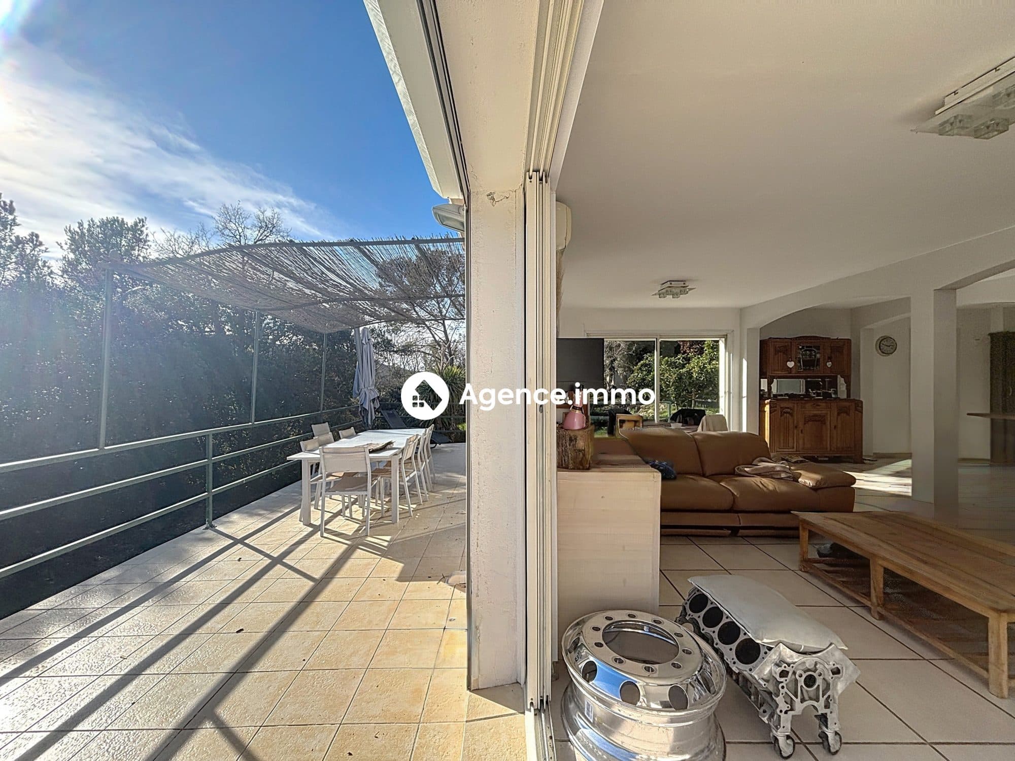Maison avec belle vue et du terrain. — photo 3