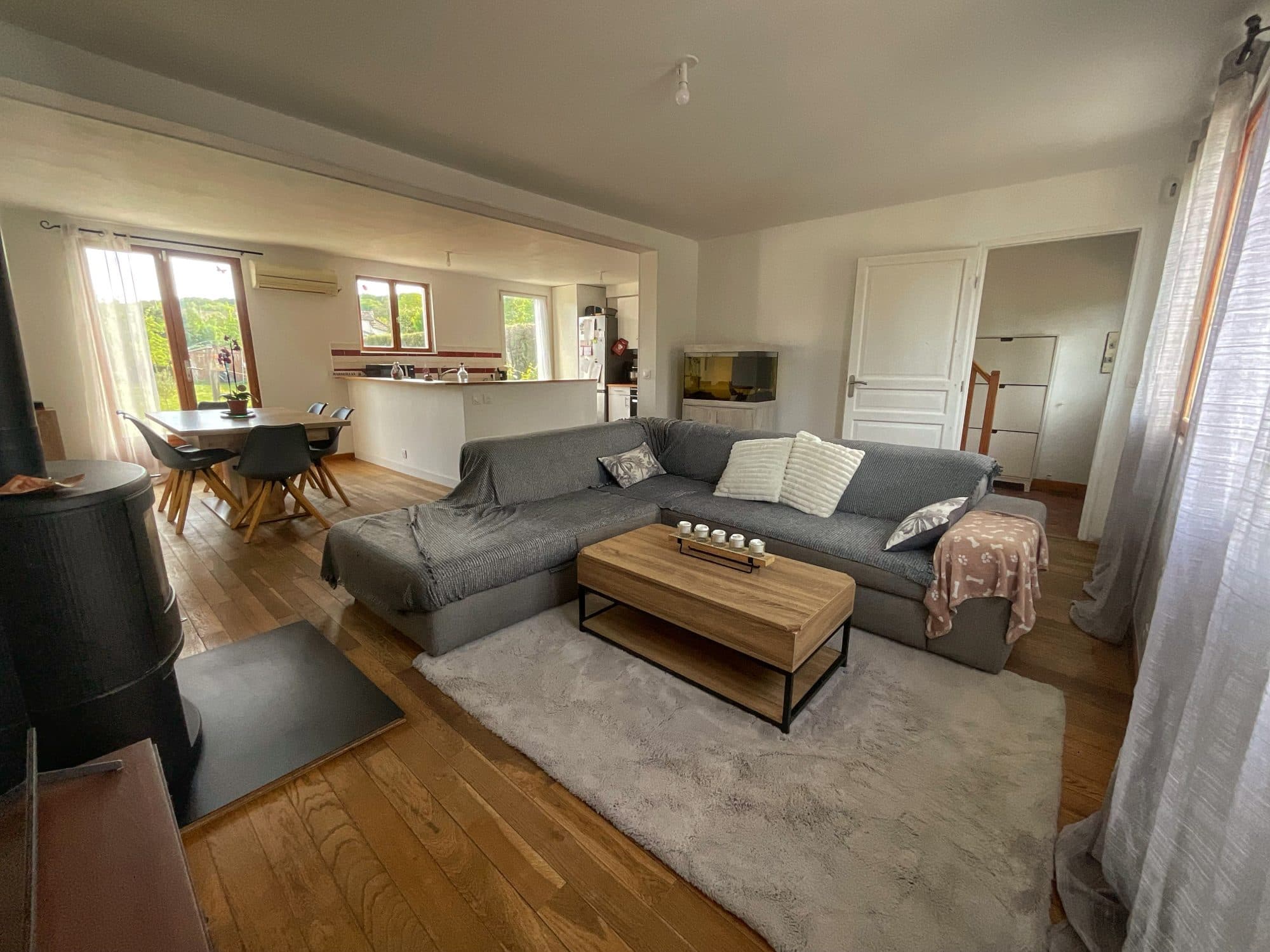 Maison familiale lumineuse sans travaux – 4/5 chambres – Terrain 807 m² – Secteur recherché — photo 3