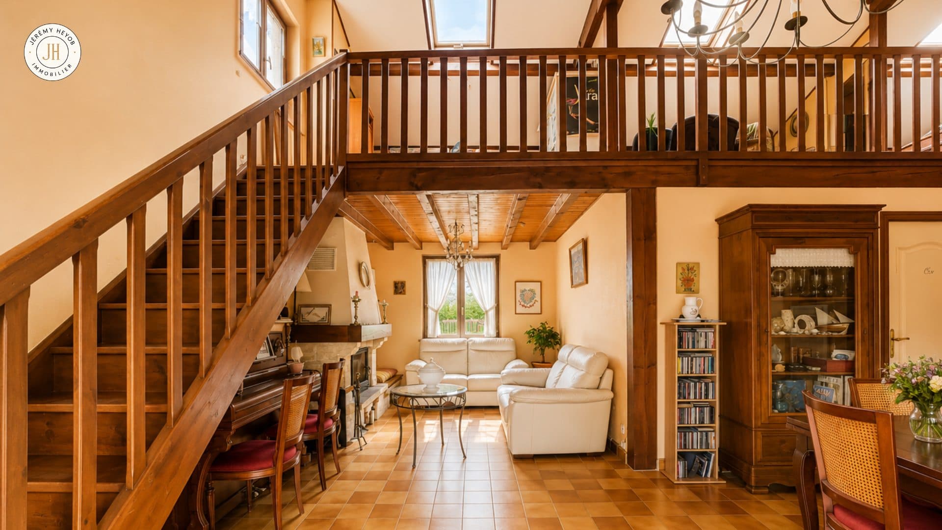 Méline une maison familiale 109 m² avec 4 chambres, garage attenant et grand jardin à Chavanoz secteur Belmont — photo 2
