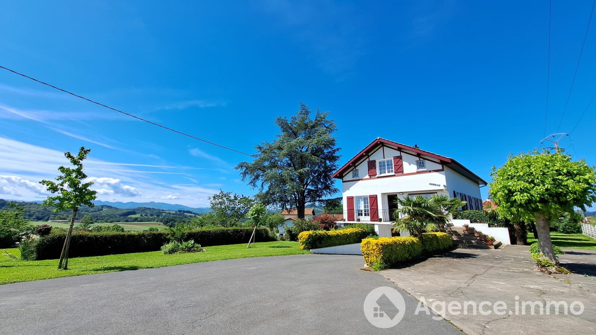 Maison 189 m² à Béhasque-Lapiste
