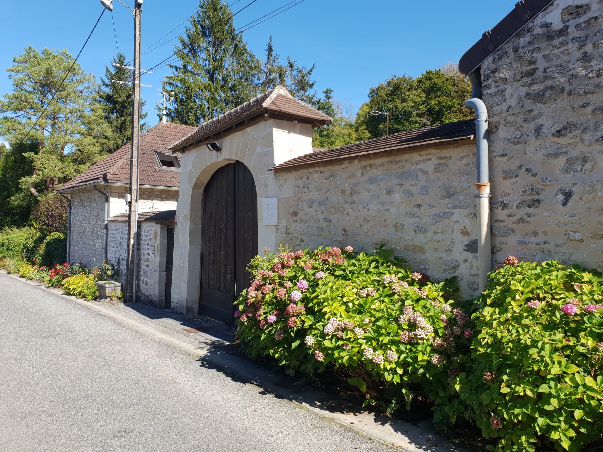 Maison 205 m² à Séry-Magneval