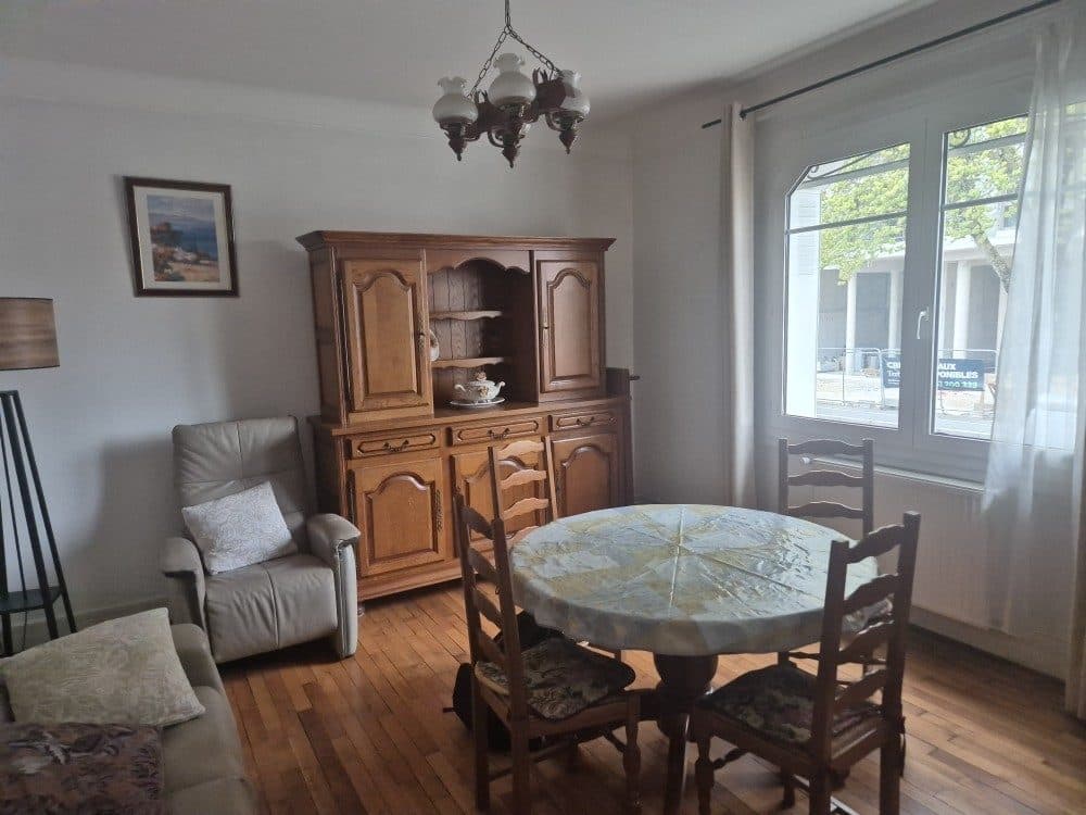 MAISON — photo 2