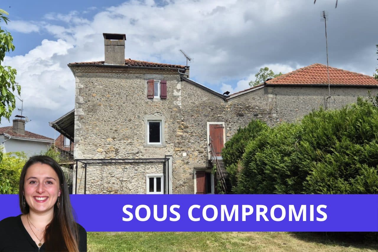 Maison 131 m² à Escos