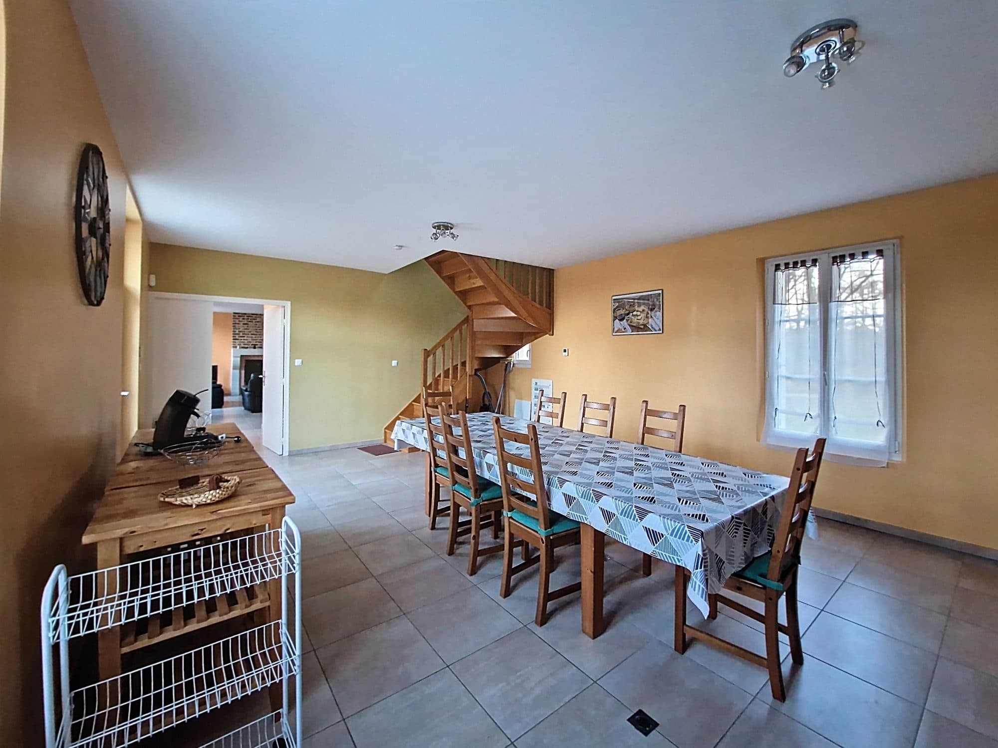 GRANDE MAISON DE MAITRE AVEC 6 CHAMBRES ET PISCINE — photo 3
