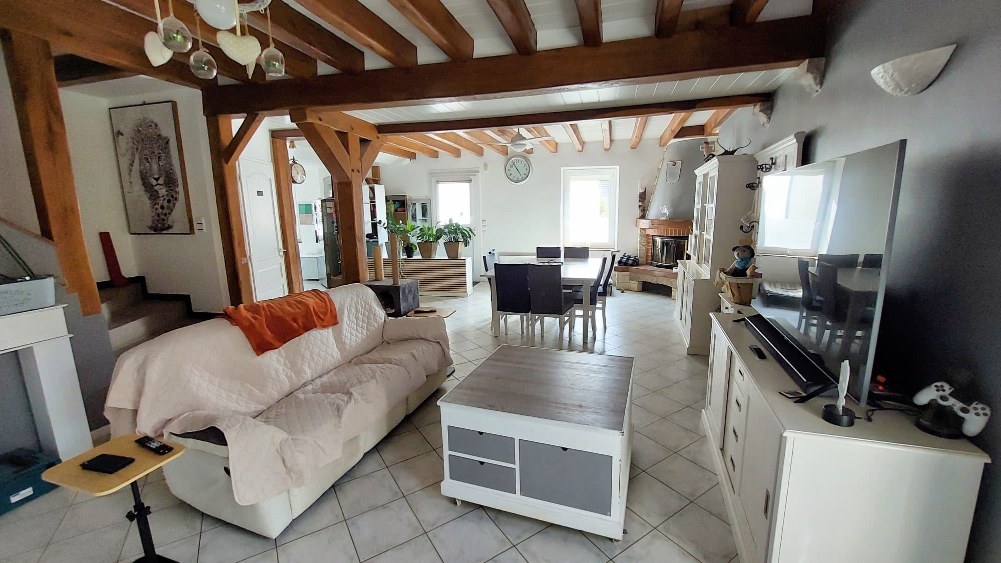 Maison de 195 m2 sans jardin — photo 2