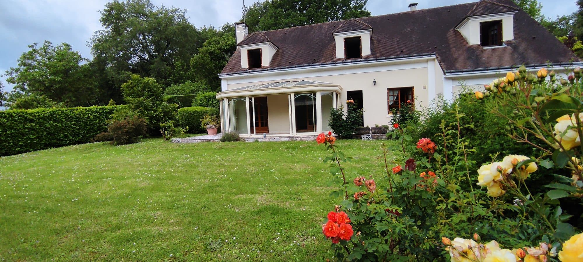 MAISON FAMILIALE