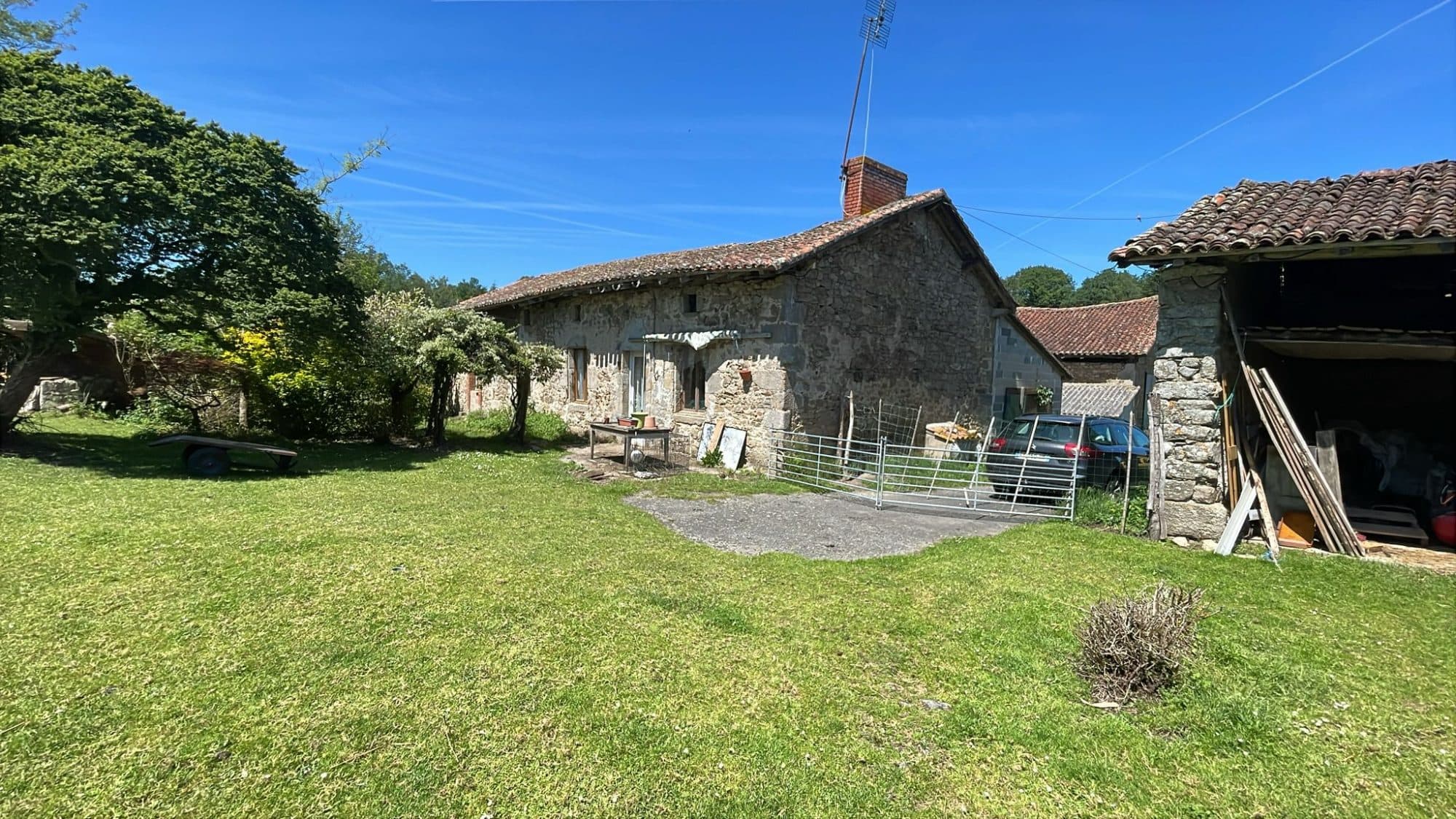 Maison 102 m² à Chéronnac — photo 2