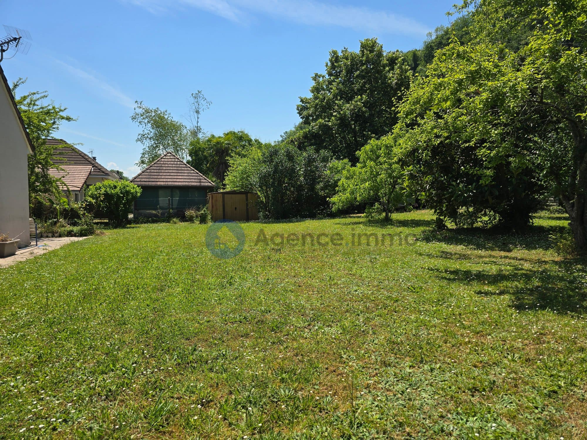 64510 NARCASTET - MAISON T5 DE 117m2 ENVIRON AVEC JARDIN, PETITE PISCINE HORS SOL, PARKING, CLIM RÉVERSIBLE — photo 2