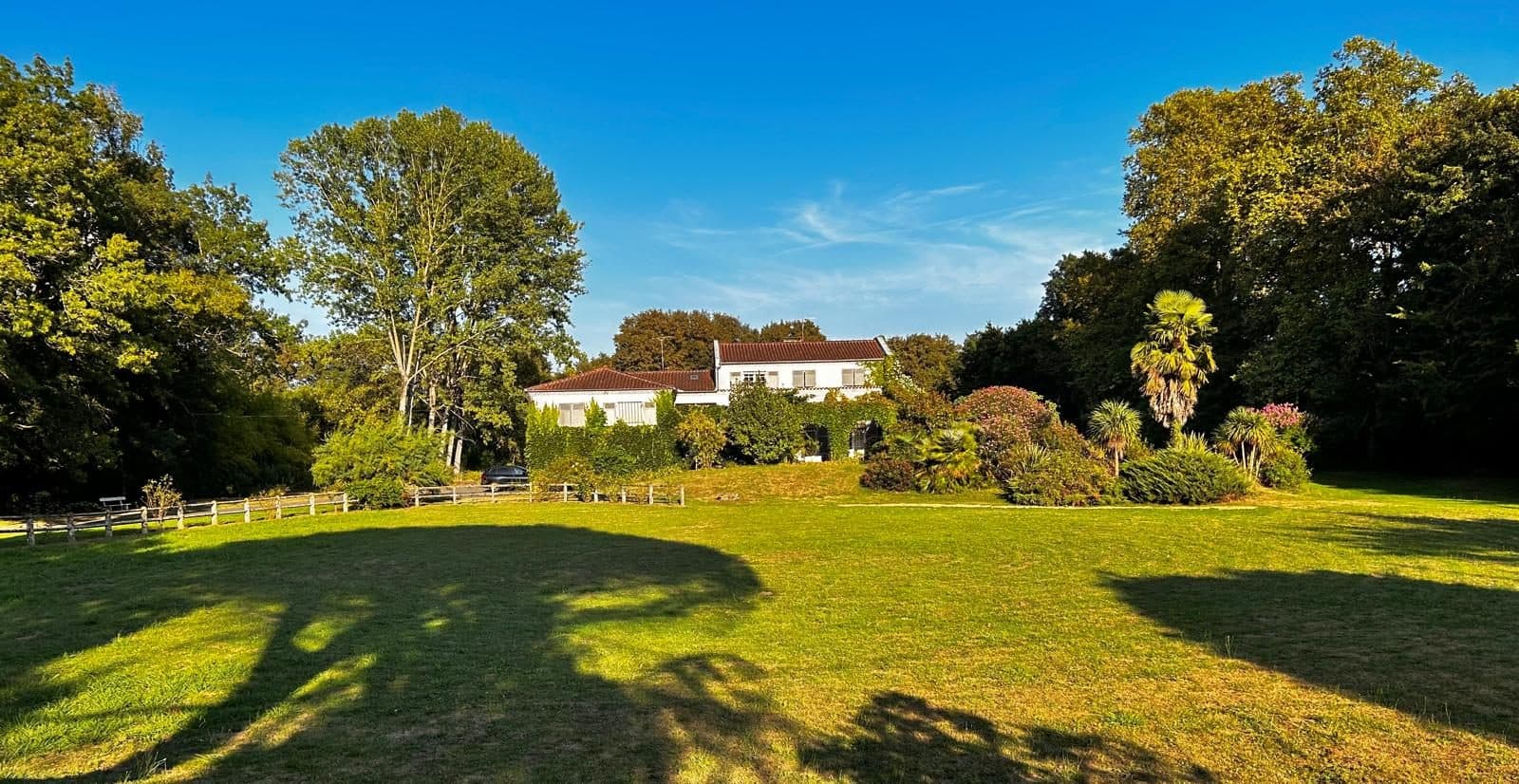 Npgaro (32), Grande maison bourgeoise avec 3 appartements + dépendances + grand terrain — photo 3