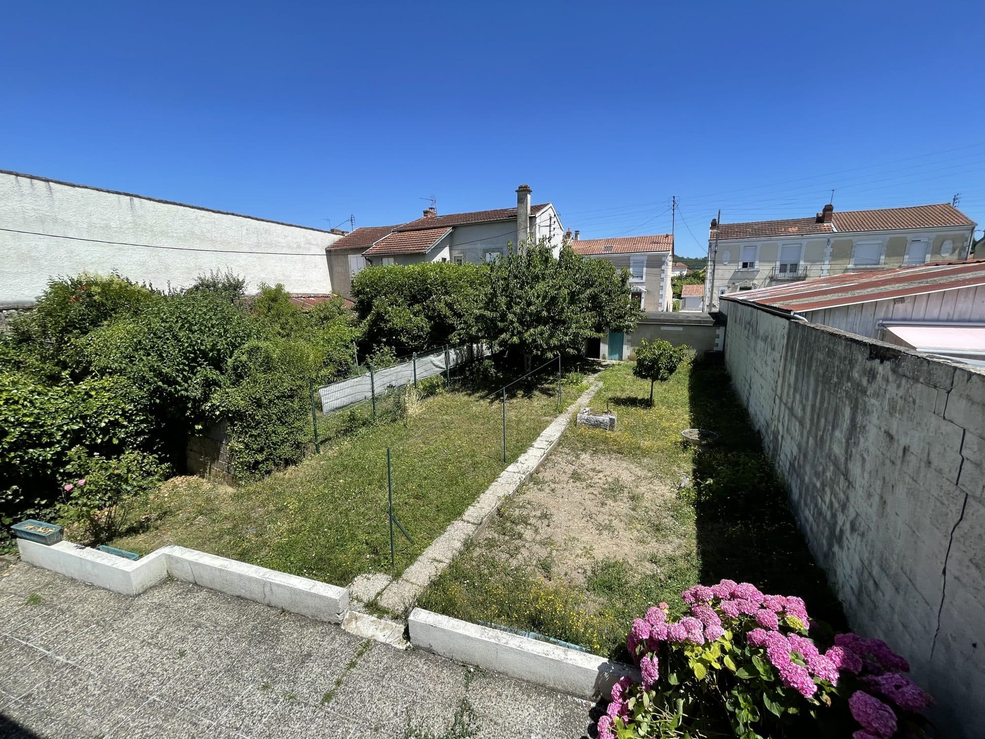 Maison 4 Pièces 115M2 à Rafraichir - Quartier Saint Geroges — photo 2