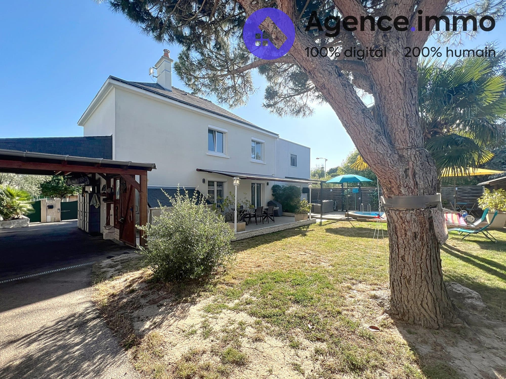 MAISON DE 160 m² – 3 CHAMBRES – PISCINE CHAUFFÉE – PARÇAY-MESLAY — photo 3