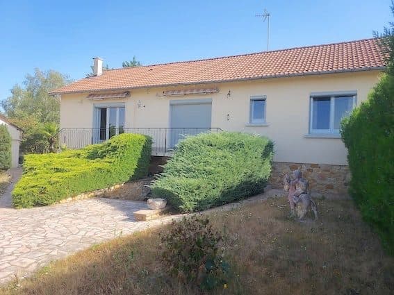 Maison individuelle dans joli village