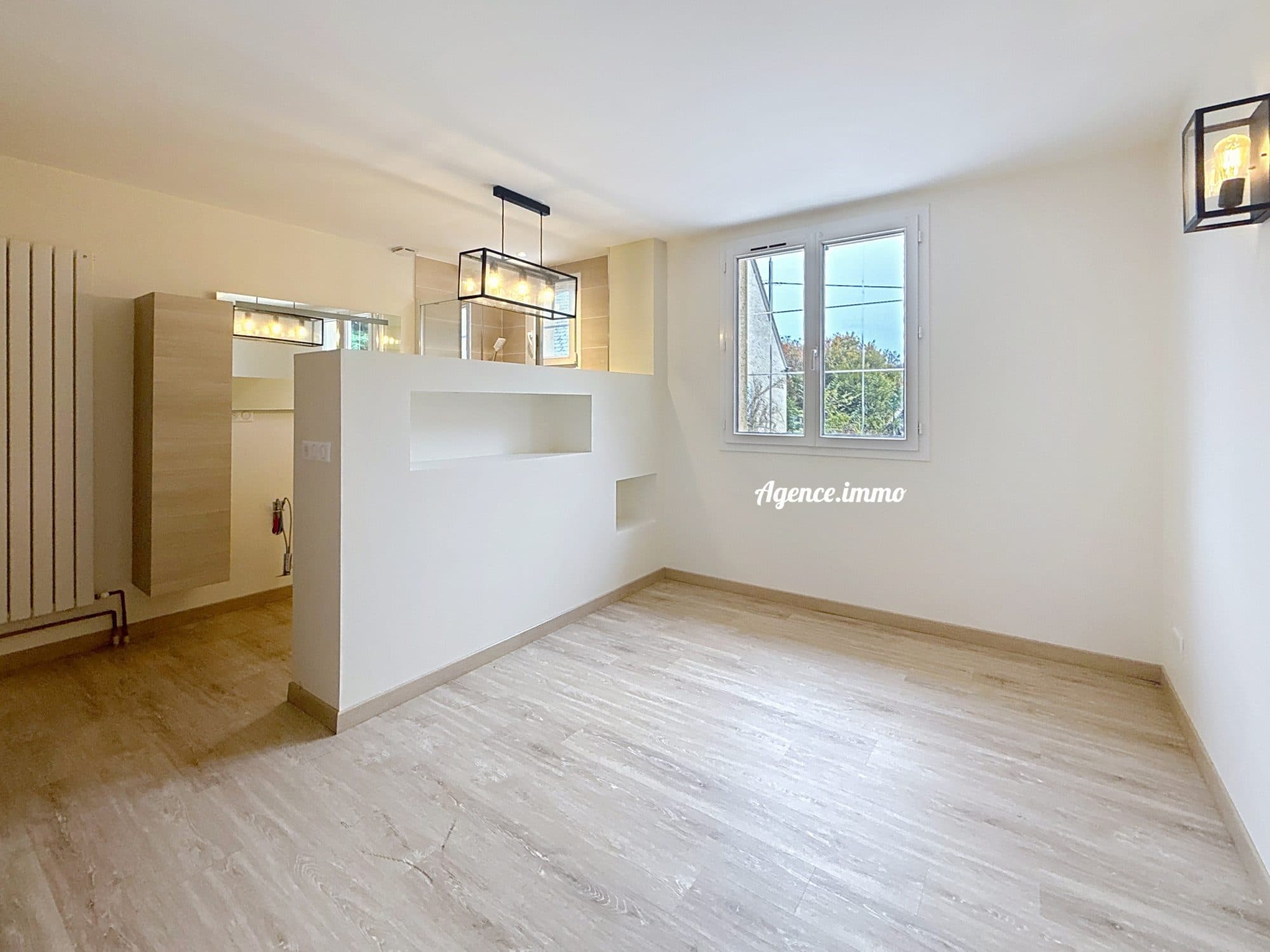 Maison 98 m² à Nouzilly — photo 3