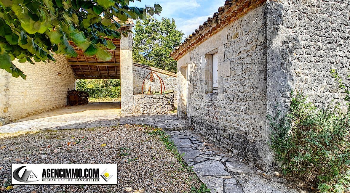 Maison charentaise 8 pièces — photo 3