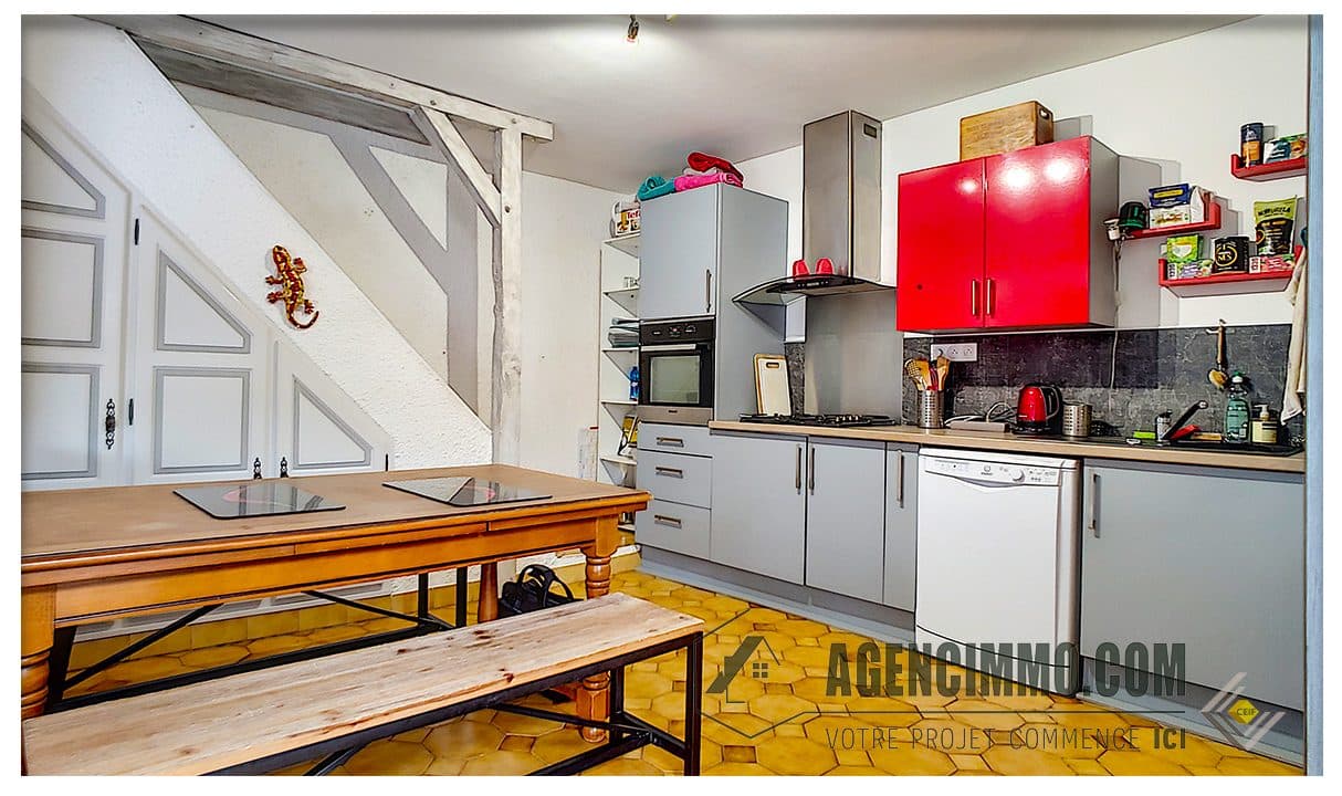 Maison avec 3 Chambres + grand Garage — photo 2