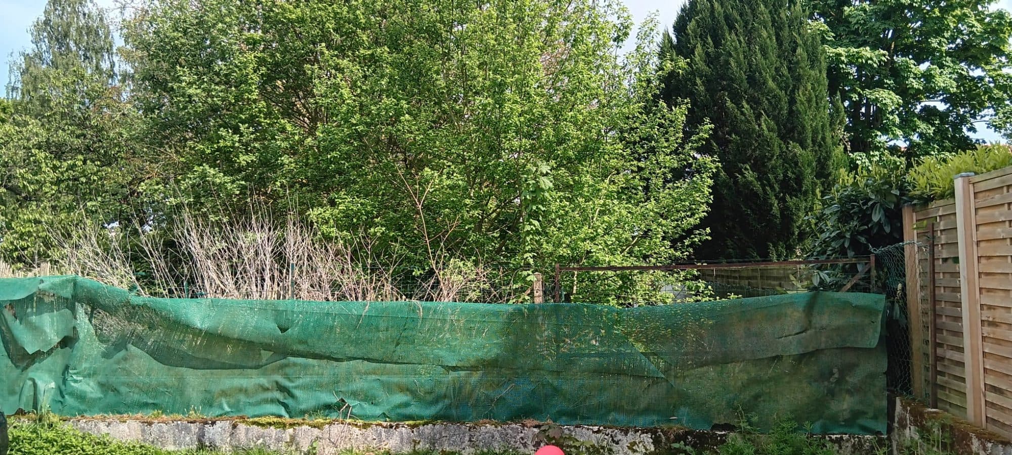 terrain avec dépendance non constructible