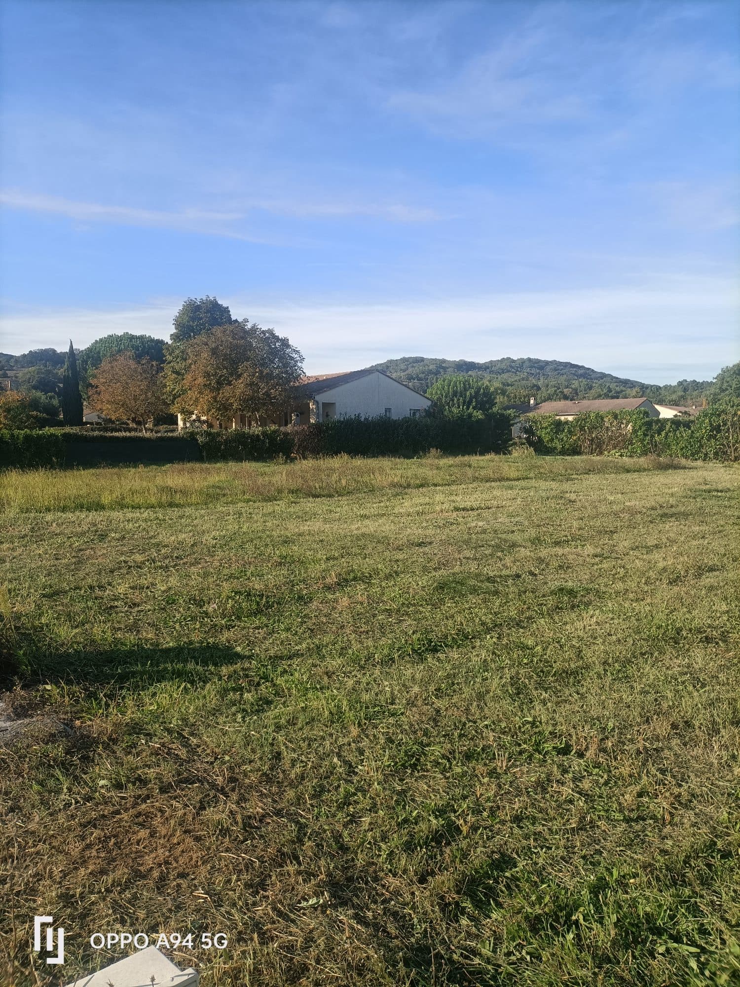 Terrain de 560 m² - Projet de Construction - Vue Campagne - Viabilisé — photo 2