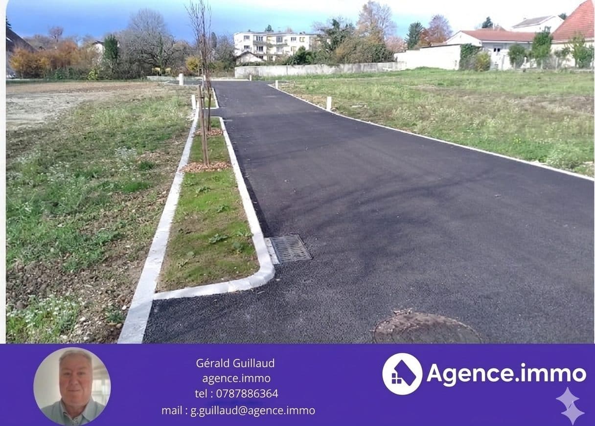 38490 Les Abrets en Dauphiné, à vendre un tres bezu terrain viabilisé