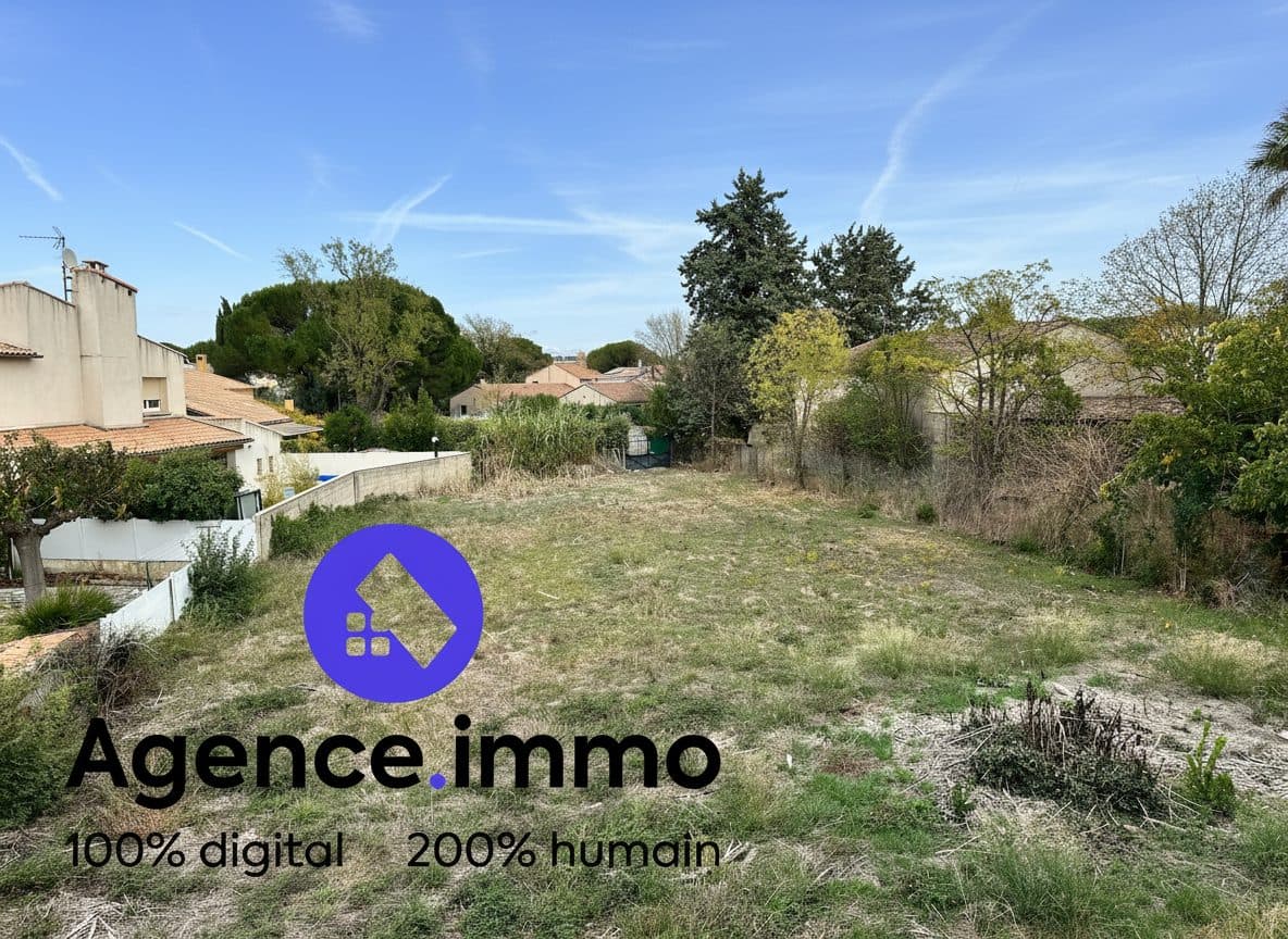 terrain plat constructible de 787 m2
