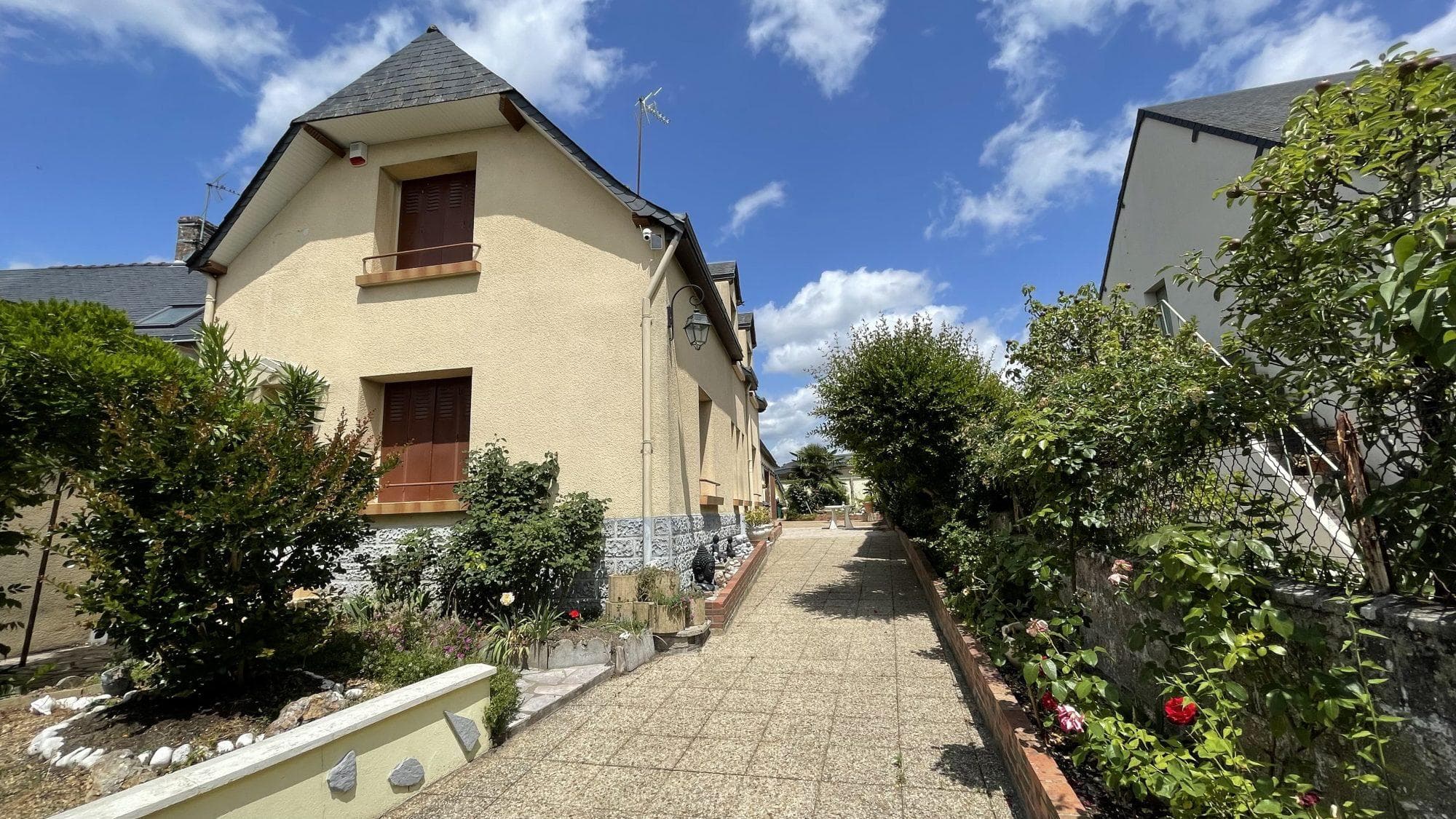 Vente maison 6 pièces, 4 chambres 143 m2 — photo 2
